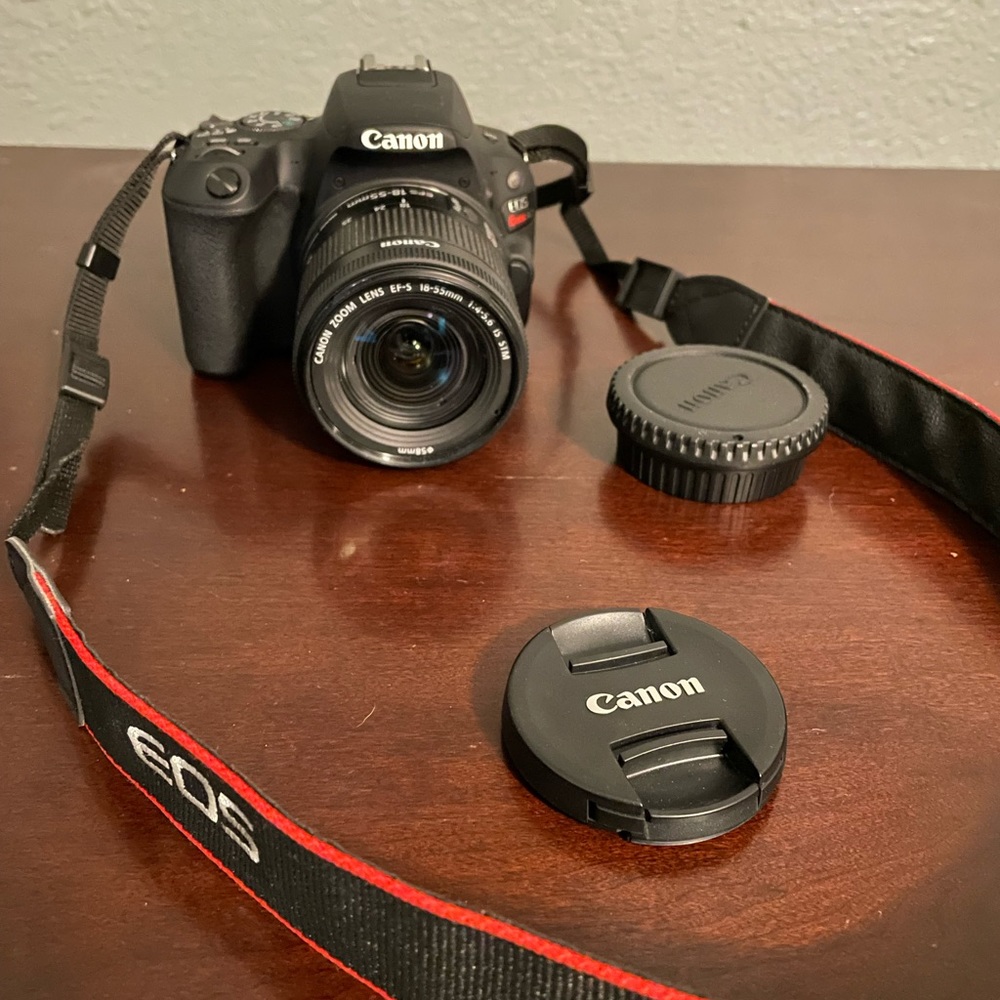 CANON EOS Rebel SL2 camera